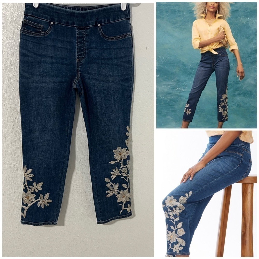 CHICOS Women’s Floral Embellished Pull-On Crop Jeans 00 (US 2)  Dress Up EUC